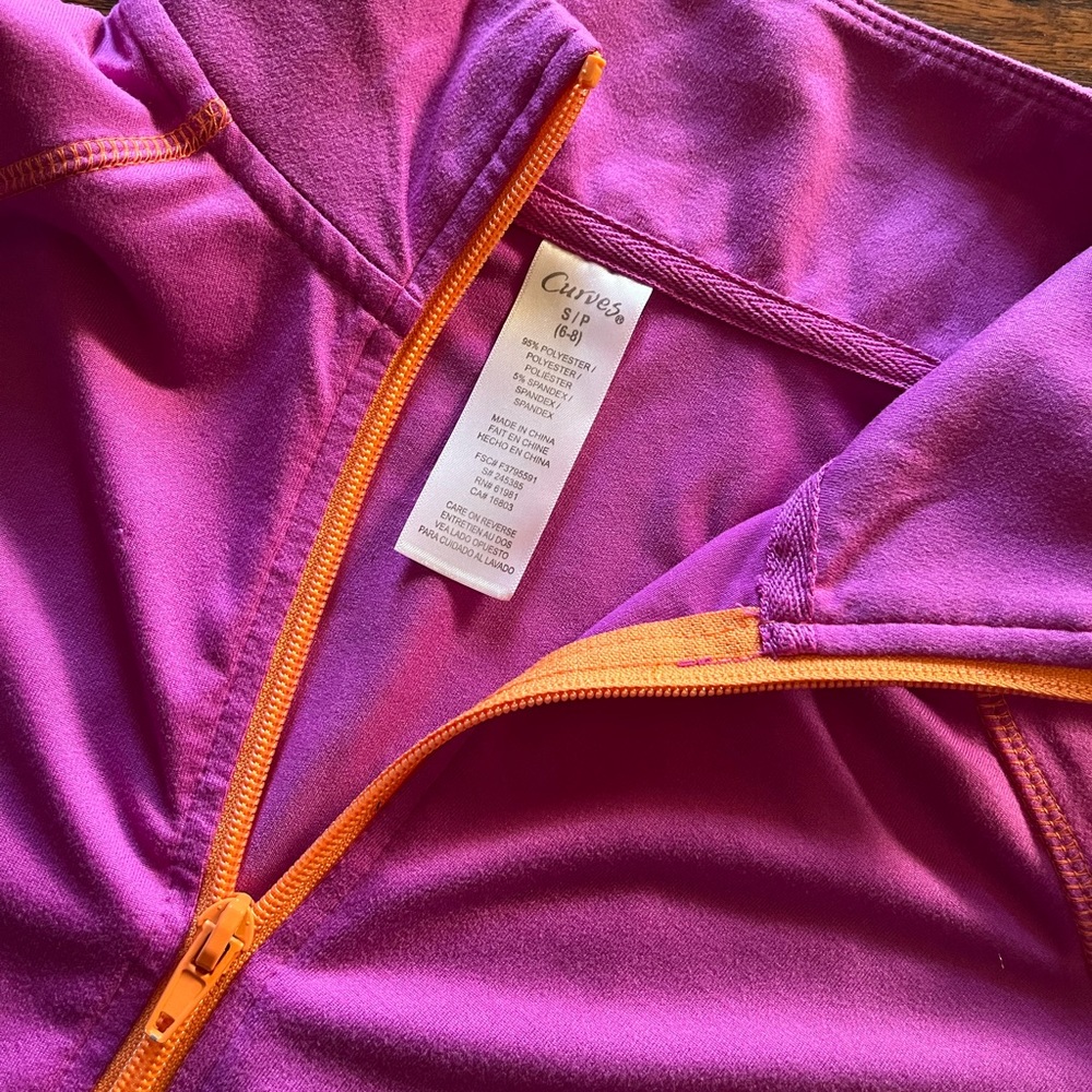 Curves Zip up - Picture 2 of 2